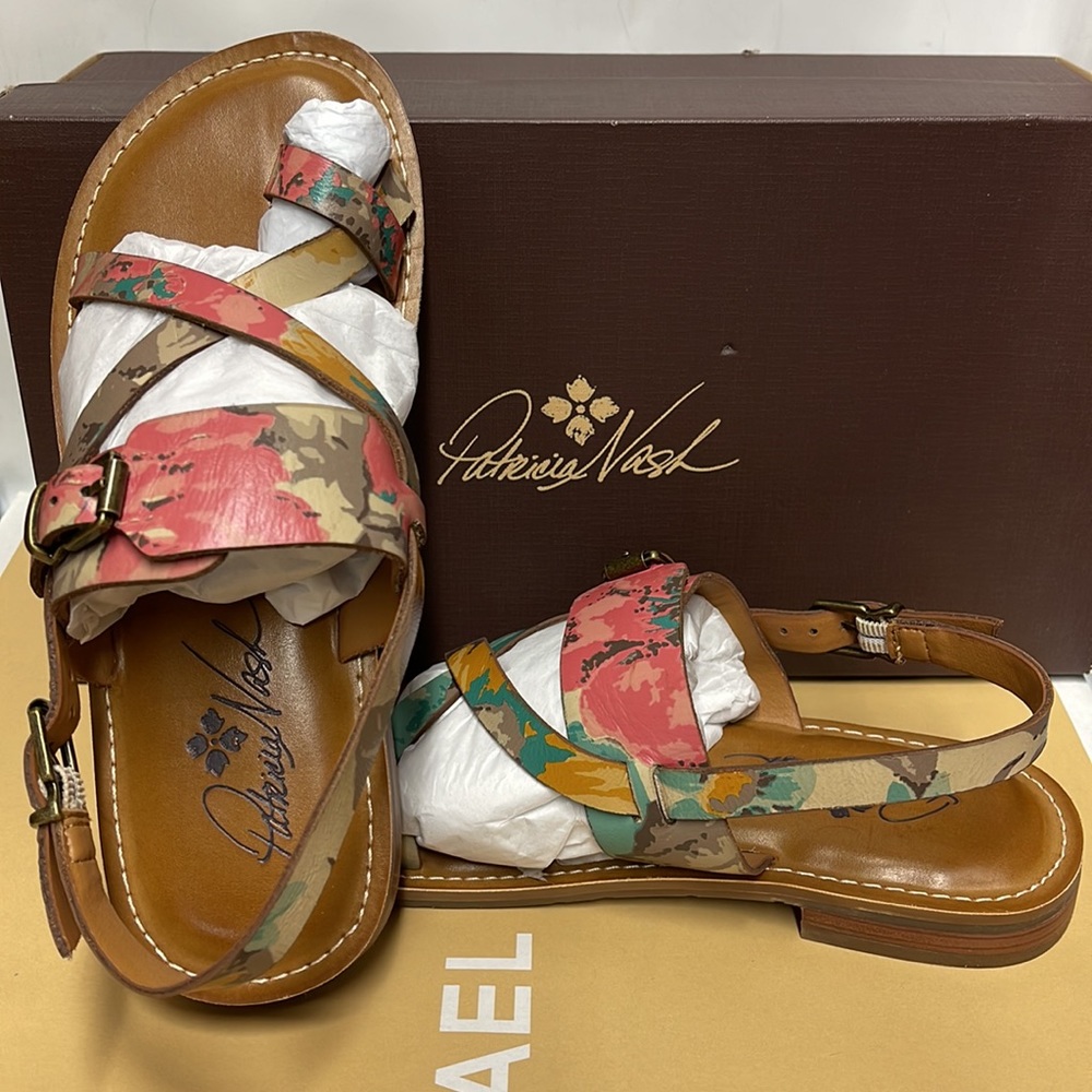 BNWT Patricia Nash Leather sandal First Bloom assorted sizes - Picture 5 of 9